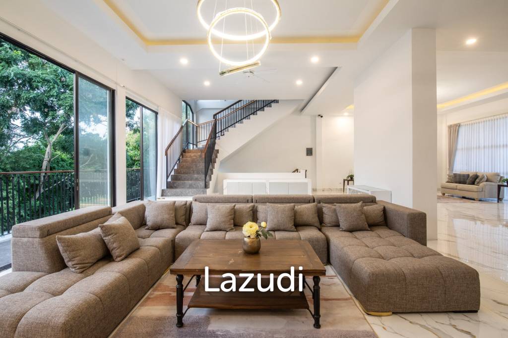 Exquisite 6+1 Bedroom Luxury Villa with Rooftop in GWK Area