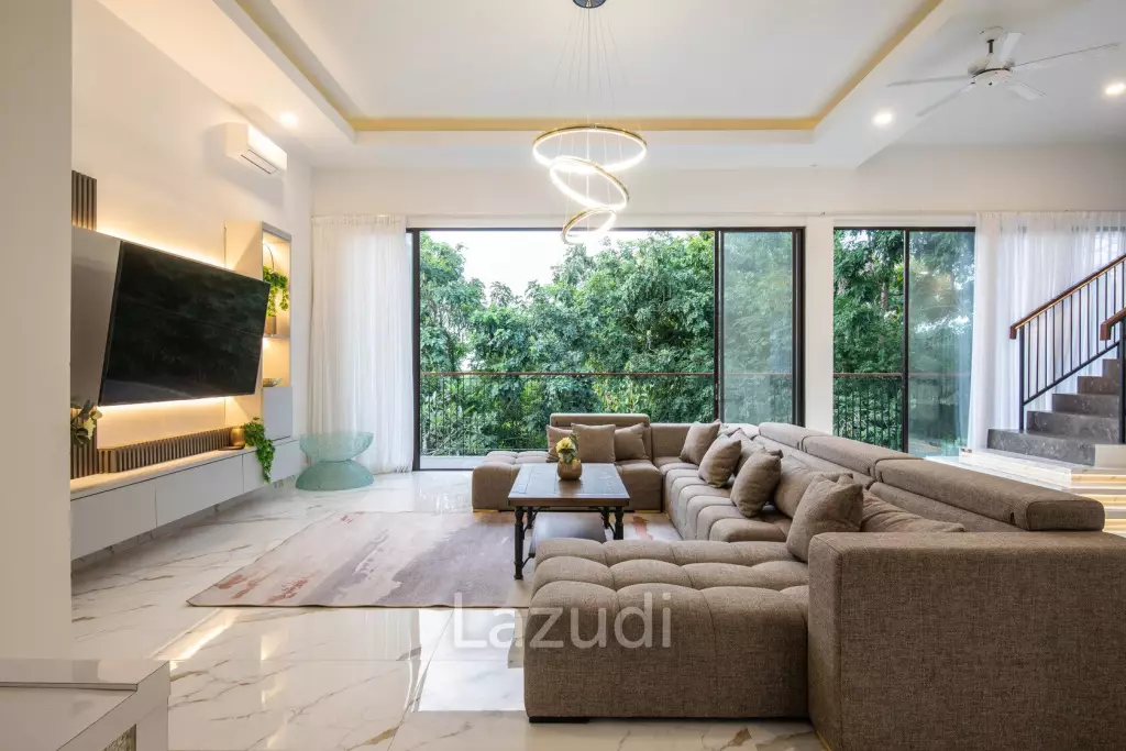 Exquisite 6+1 Bedroom Luxury Villa with Rooftop in GWK Area