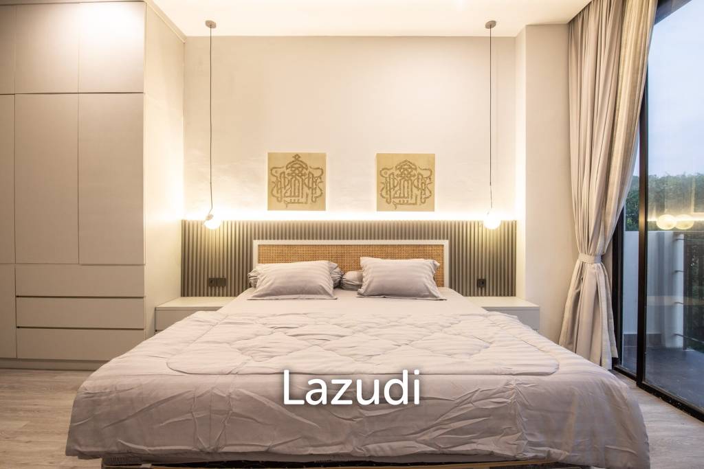 Exquisite 6+1 Bedroom Luxury Villa with Rooftop in GWK Area