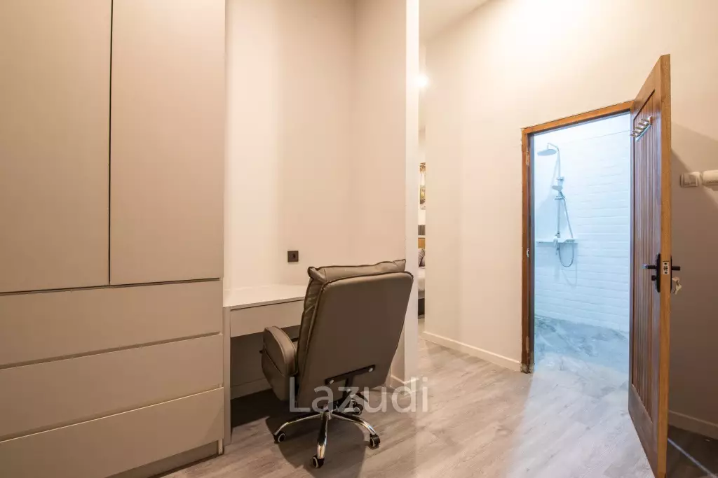 Exquisite 6+1 Bedroom Luxury Villa with Rooftop in GWK Area