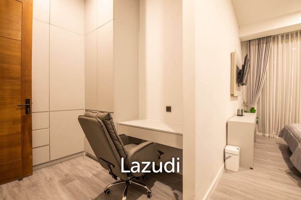 Exquisite 6+1 Bedroom Luxury Villa with Rooftop in GWK Area