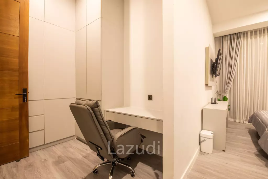 Exquisite 6+1 Bedroom Luxury Villa with Rooftop in GWK Area