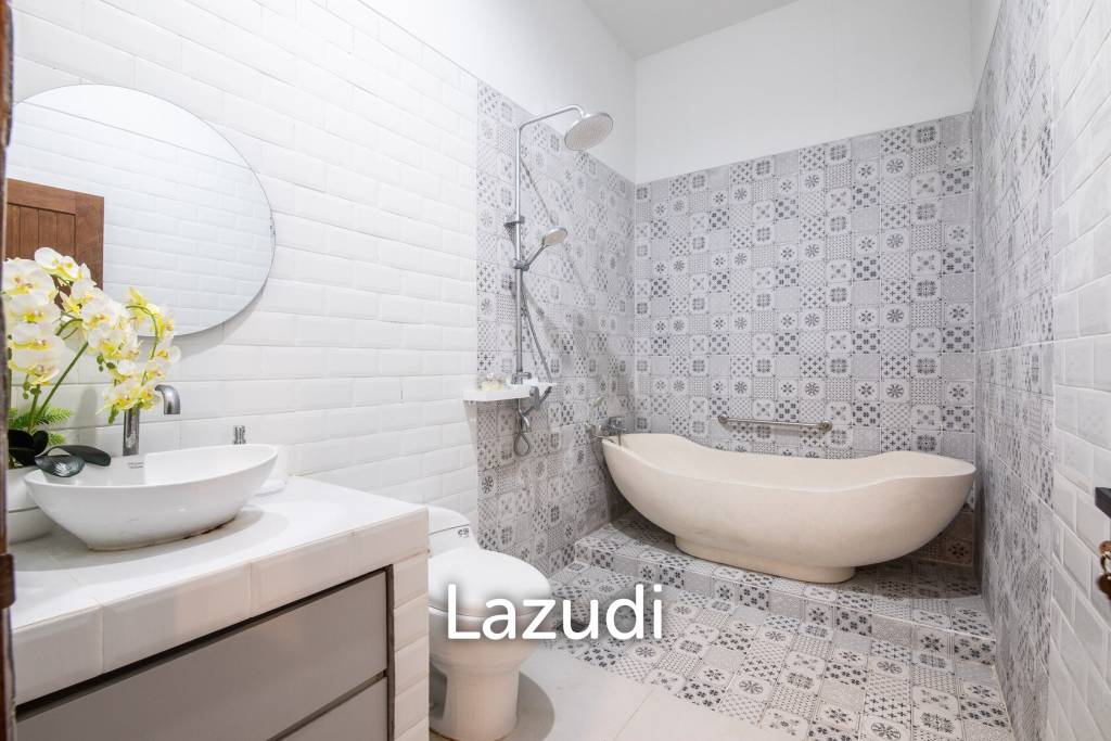 Exquisite 6+1 Bedroom Luxury Villa with Rooftop in GWK Area