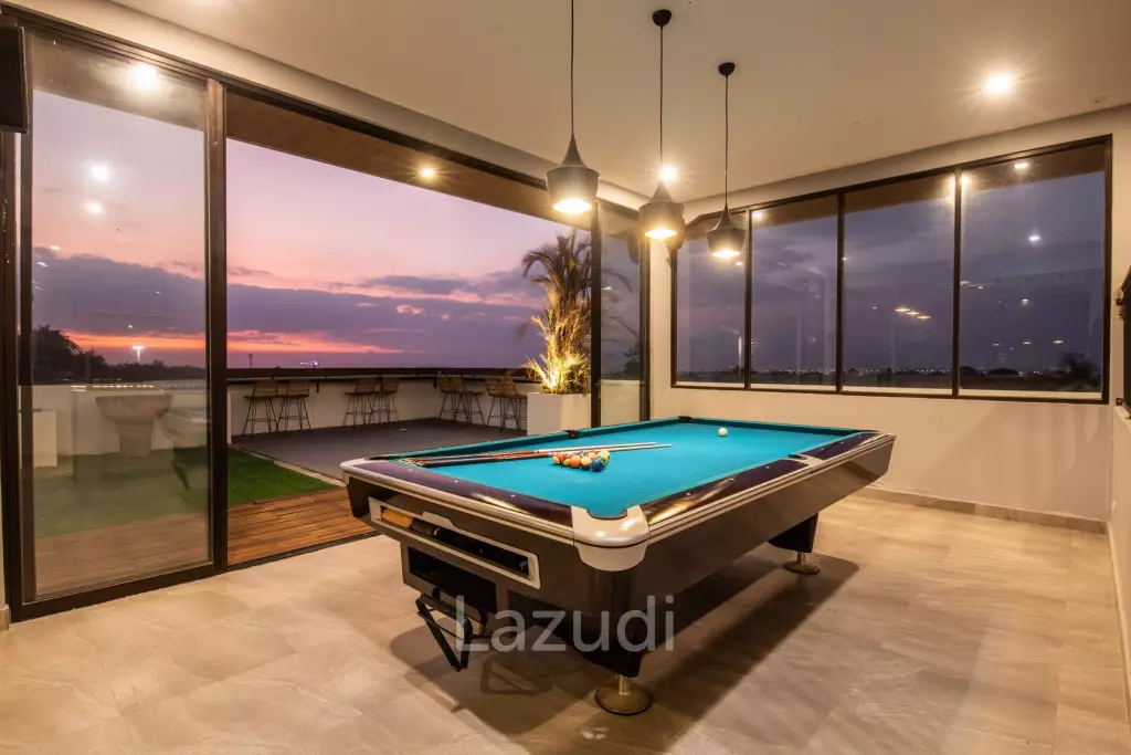 Exquisite 6+1 Bedroom Luxury Villa with Rooftop in GWK Area