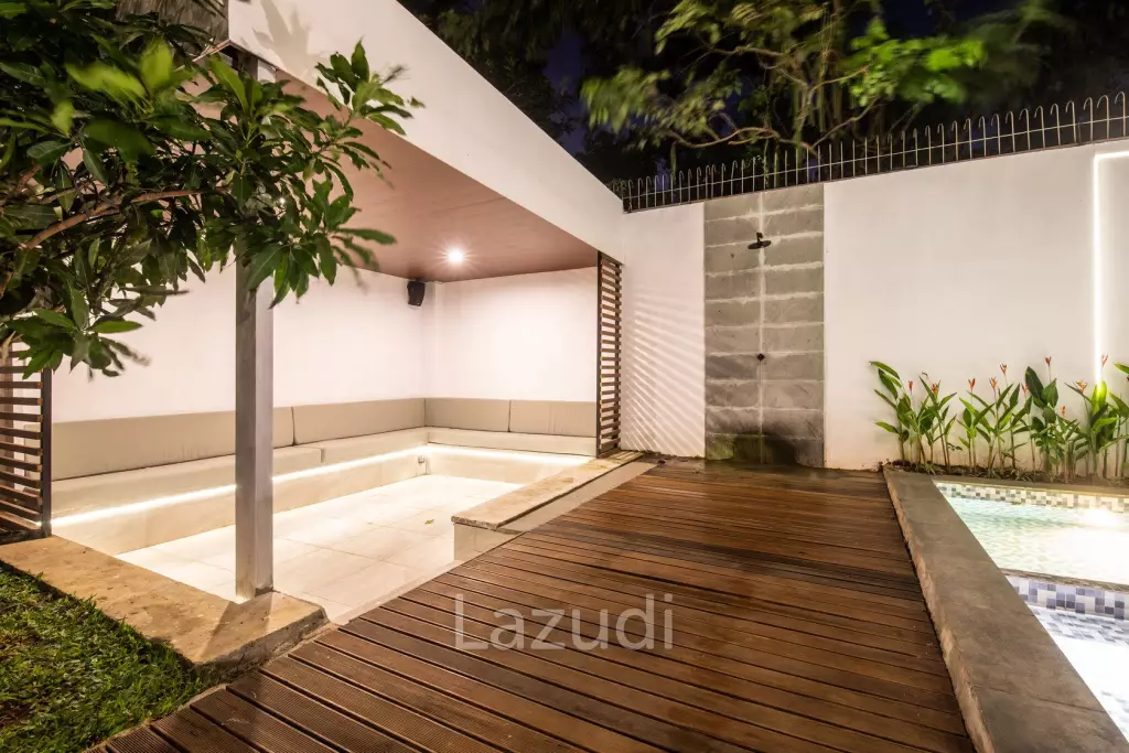 Exquisite 6+1 Bedroom Luxury Villa with Rooftop in GWK Area