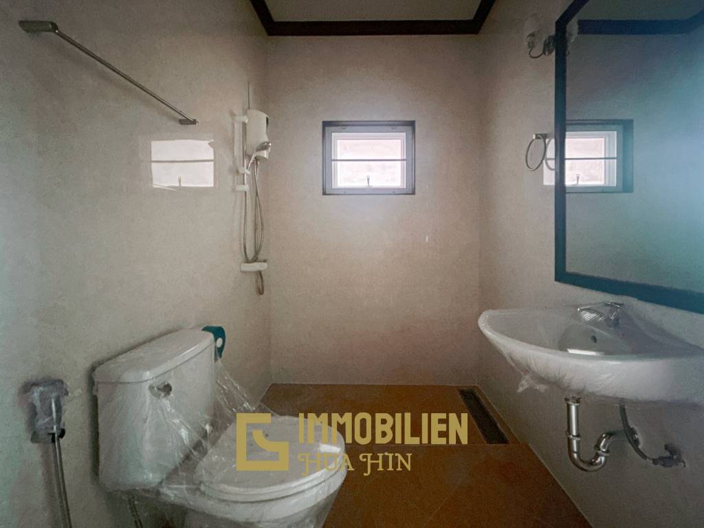 182 metro cuadrado 2 ` 2 Baño Villa de Venta