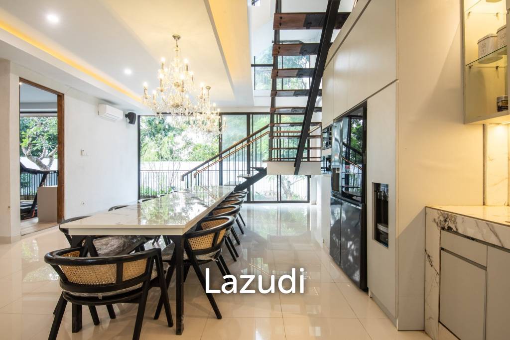 Exquisite 6+1 Bedroom Luxury Villa with Rooftop in GWK Area