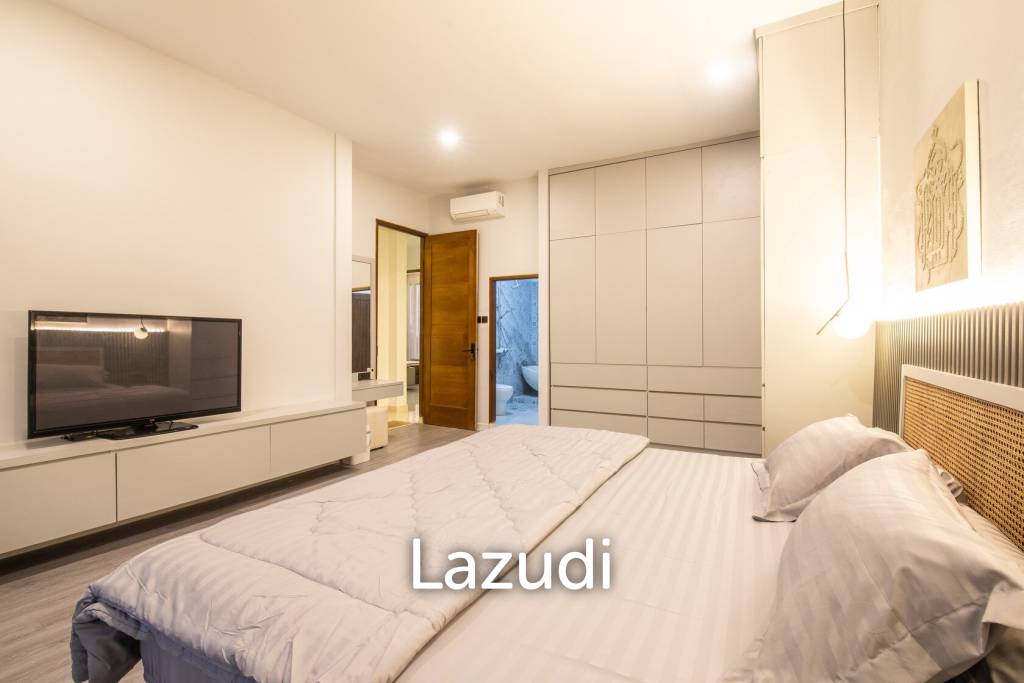 Exquisite 6+1 Bedroom Luxury Villa with Rooftop in GWK Area
