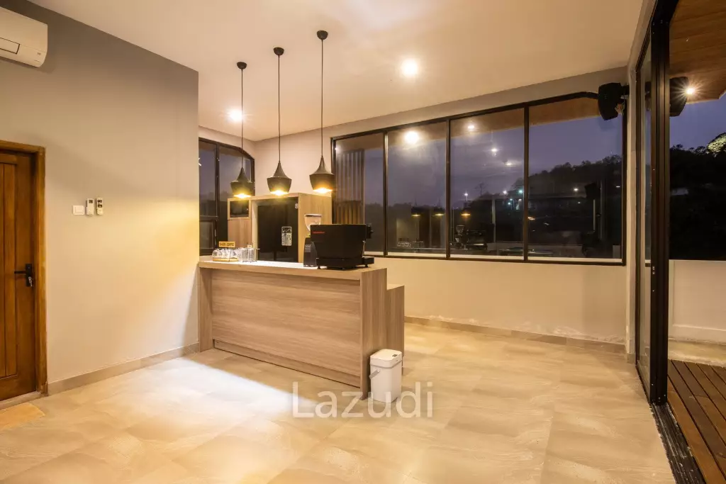 Exquisite 6+1 Bedroom Luxury Villa with Rooftop in GWK Area