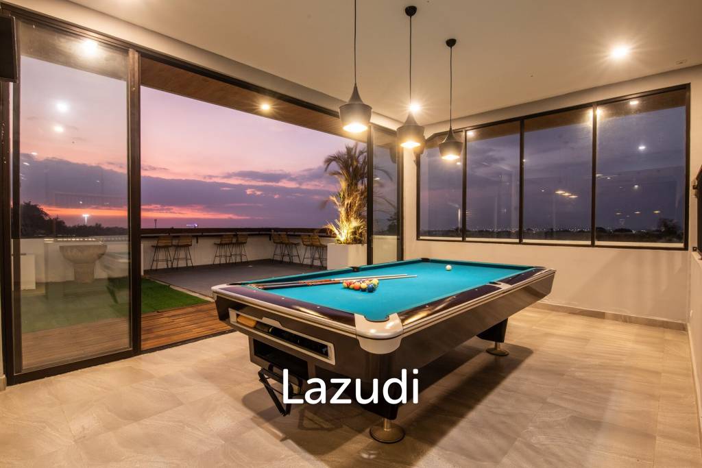 Exquisite 6+1 Bedroom Luxury Villa with Rooftop in GWK Area