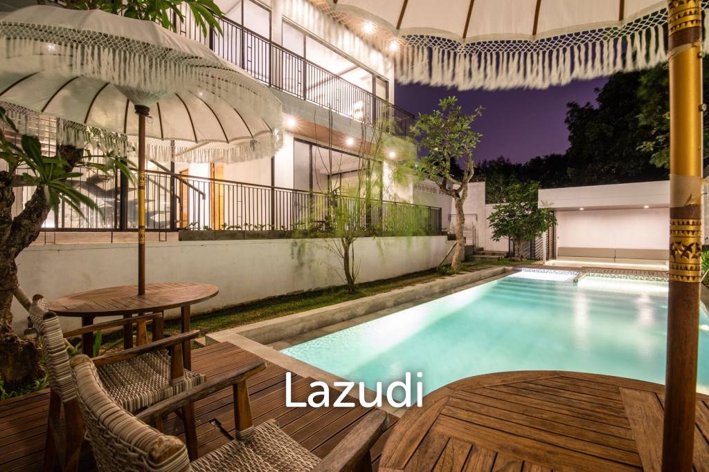 Exquisite 6+1 Bedroom Luxury Villa with Rooftop in GWK Area
