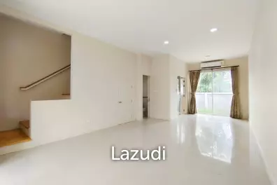 3 Bed 3 Bath 180 SQ.M. Baan Klang Muang S-Sence Srinakrin