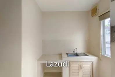 3 Bed 3 Bath 180 SQ.M. Baan Klang Muang S-Sence Srinakrin