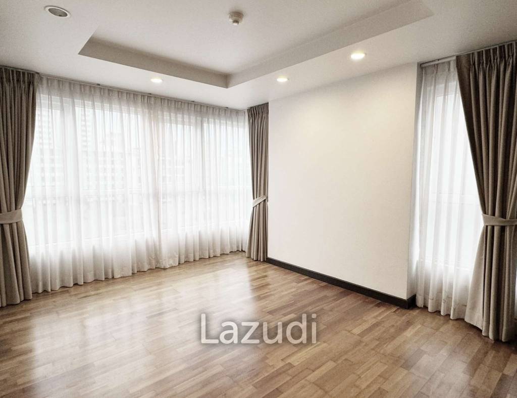 3 Bed 3 Bath 166.70 SQ.M Avenue 61 Condominium