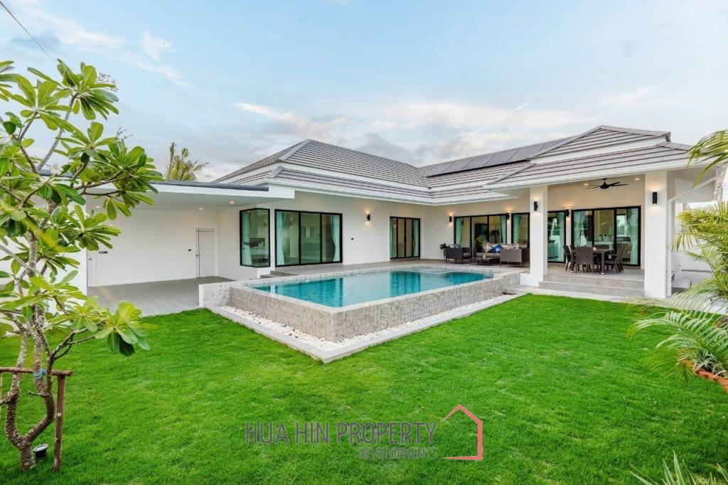 3 Bed 3 Bath 221 SQ.M Botanica Hua Hin