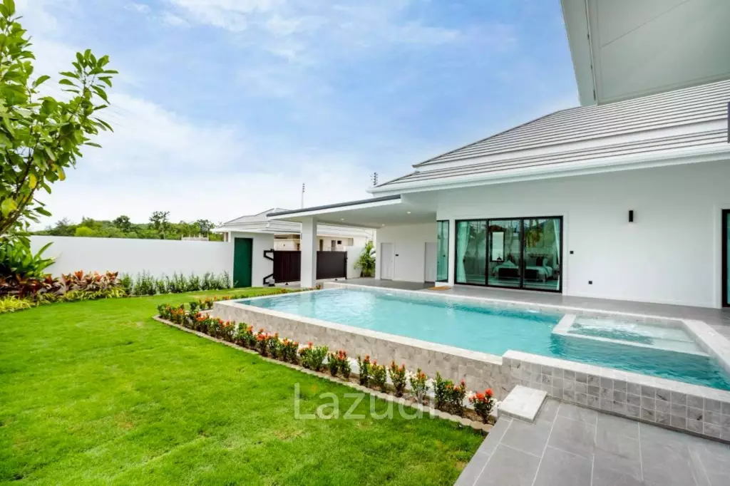 Luxury Villa in Botanica Hua Hin Thap Tai