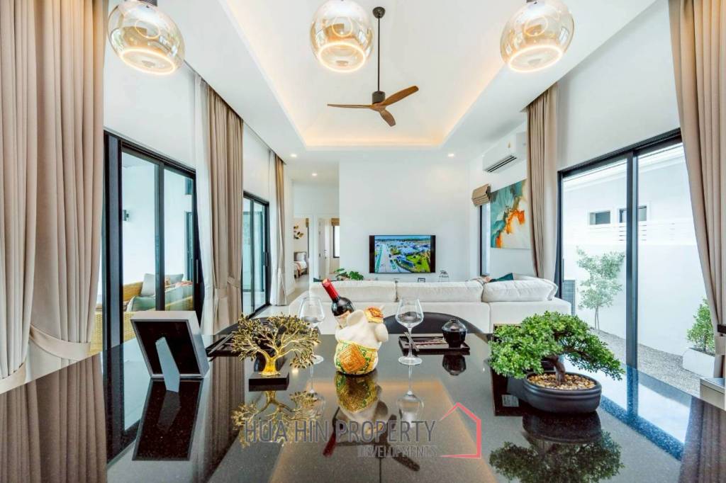Luxury Villa in Botanica Hua Hin Thap Tai