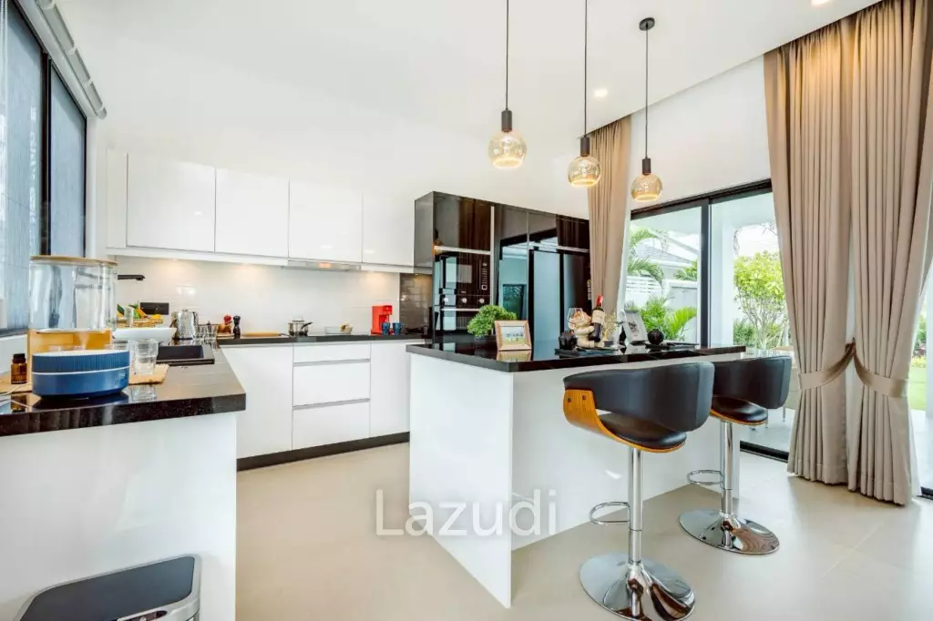 Luxury Villa in Botanica Hua Hin Thap Tai