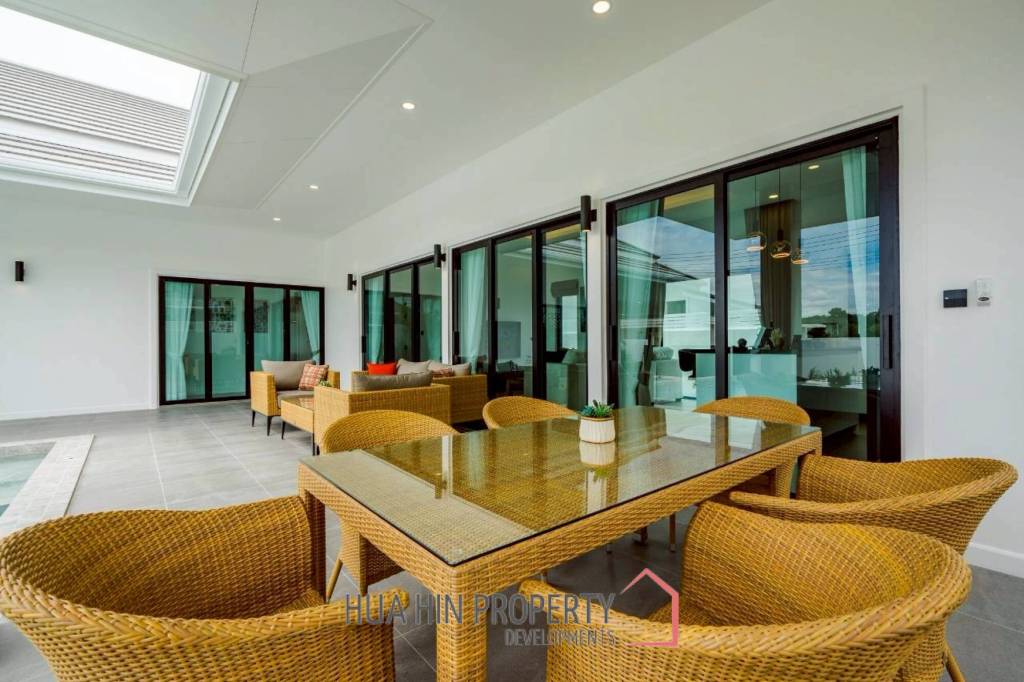 Luxury Villa in Botanica Hua Hin Thap Tai