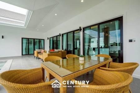 Luxury Villa in Botanica Hua Hin Thap Tai