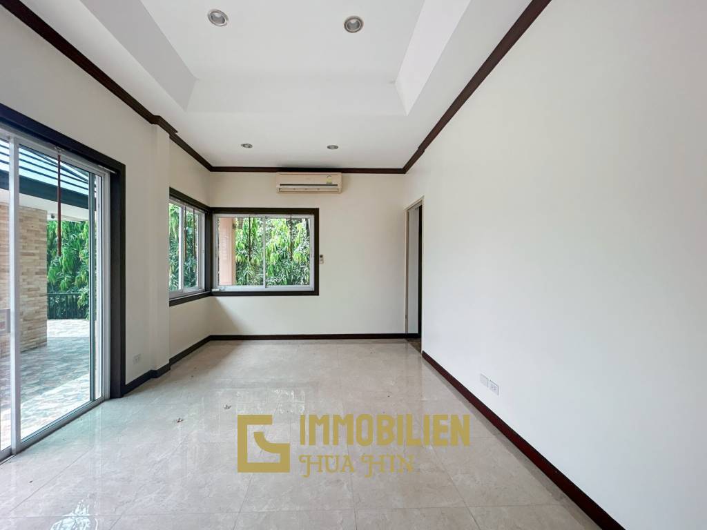 Stand Alone 3 Bedroom Pool Villa On Soi 102