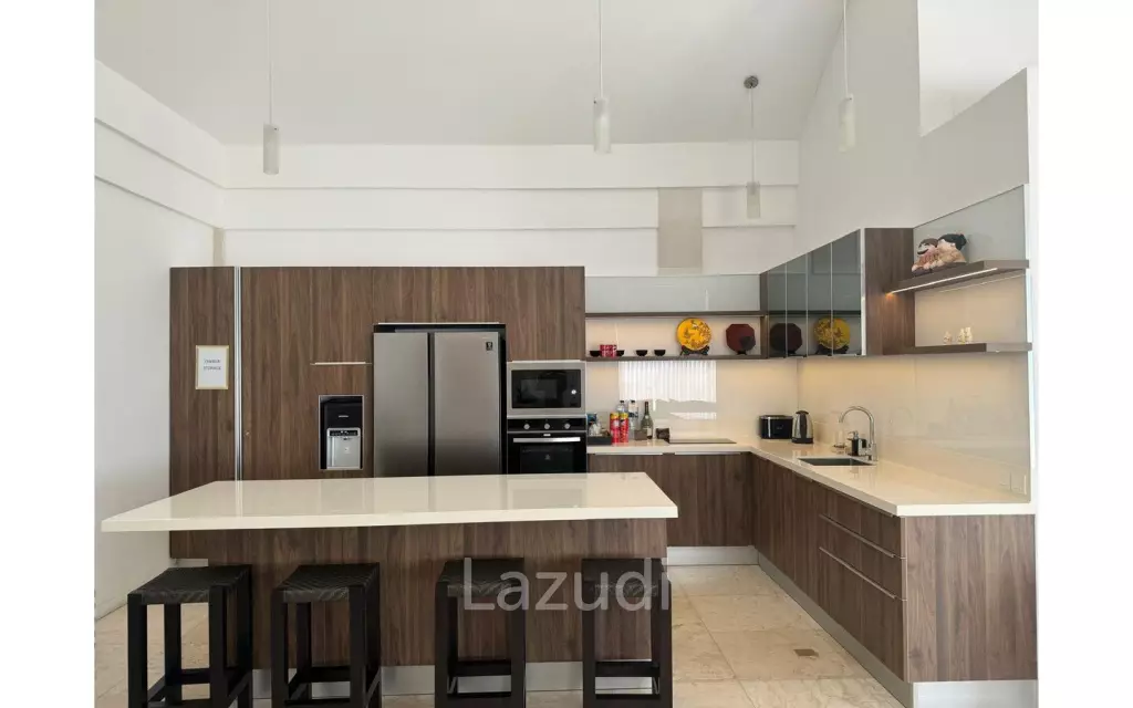 3 Bedroom Leasehold Beachfront Penthouse in Seminyak