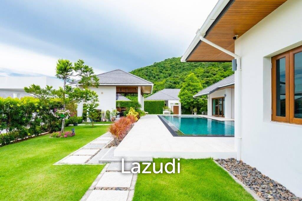 1,324 ตร.ม 3 เตียง 4 อาบน้ำ วิลล่า For ขาย