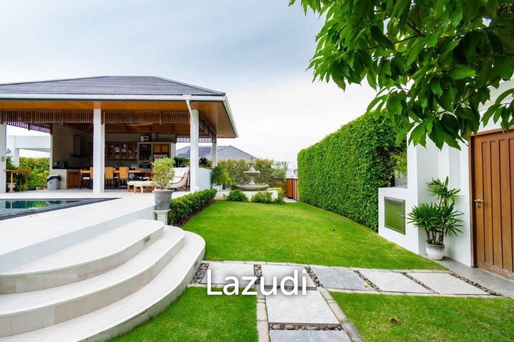 1,324 ตร.ม 3 เตียง 4 อาบน้ำ วิลล่า For ขาย