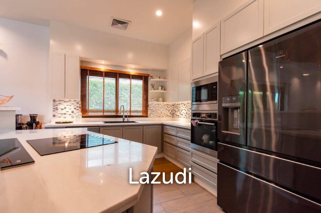 1,324 ตร.ม 3 เตียง 4 อาบน้ำ วิลล่า For ขาย