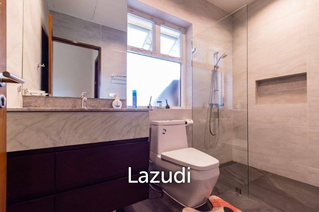 1,324 ตร.ม 3 เตียง 4 อาบน้ำ วิลล่า For ขาย