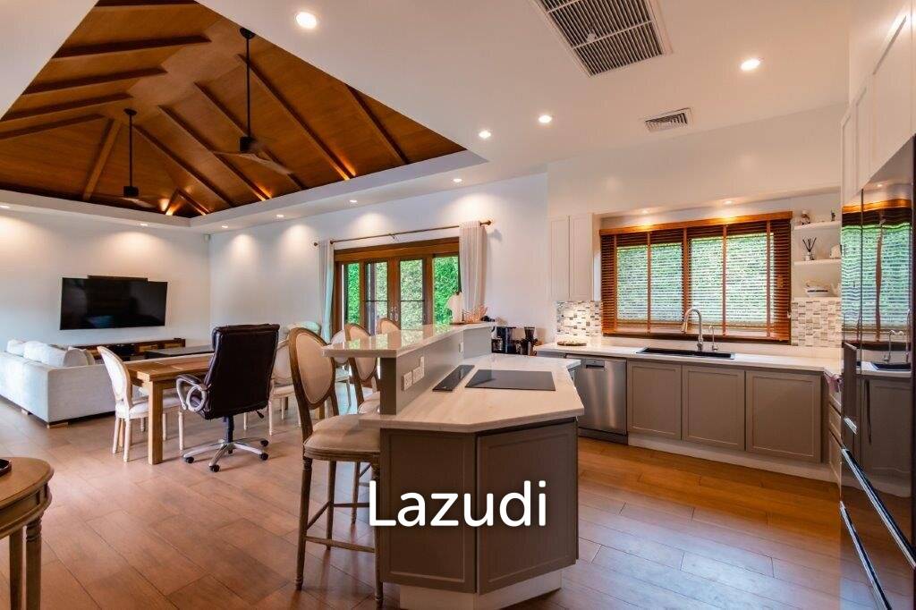 1,324 ตร.ม 3 เตียง 4 อาบน้ำ วิลล่า For ขาย