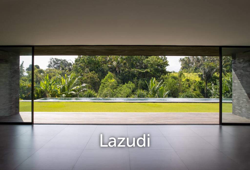 RIVERFRONT VILLA WITH JUNGLE AND RICE FIELDS VIEWS
