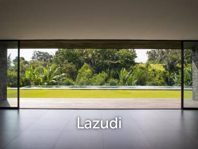 RIVERFRONT VILLA WITH JUNGLE AND RICE FIELDS VIEWS