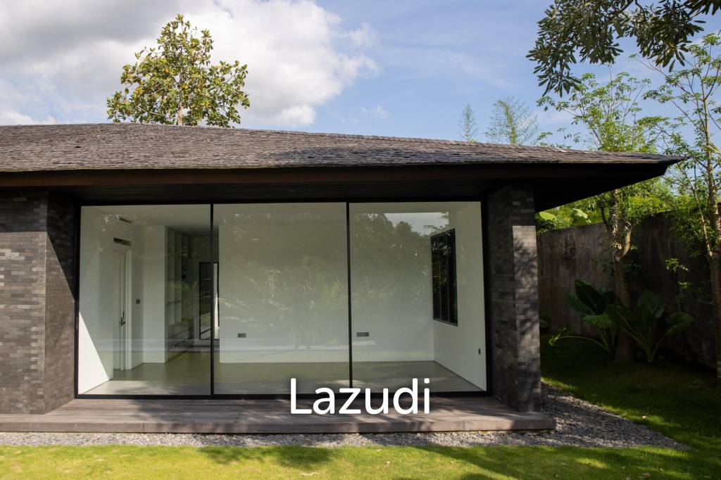 RIVERFRONT VILLA WITH JUNGLE AND RICE FIELDS VIEWS