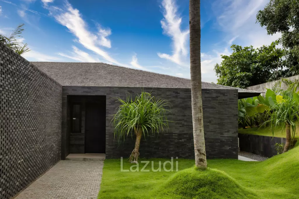 RIVERFRONT VILLA WITH JUNGLE AND RICE FIELDS VIEWS