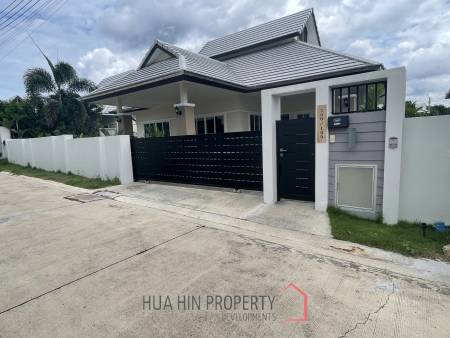 Emerald Scenery: Extremely well maintained villa with 3 bedrooms and 2 bathrooms