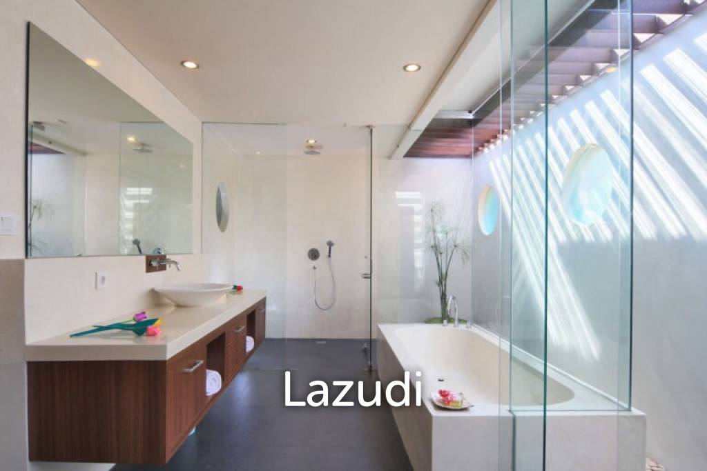 Four Bedroom Villa in Gated Complex