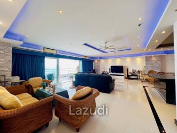 2 Bedrooms 2 Bathrooms 200 SQ.M. View Talay 3 A
