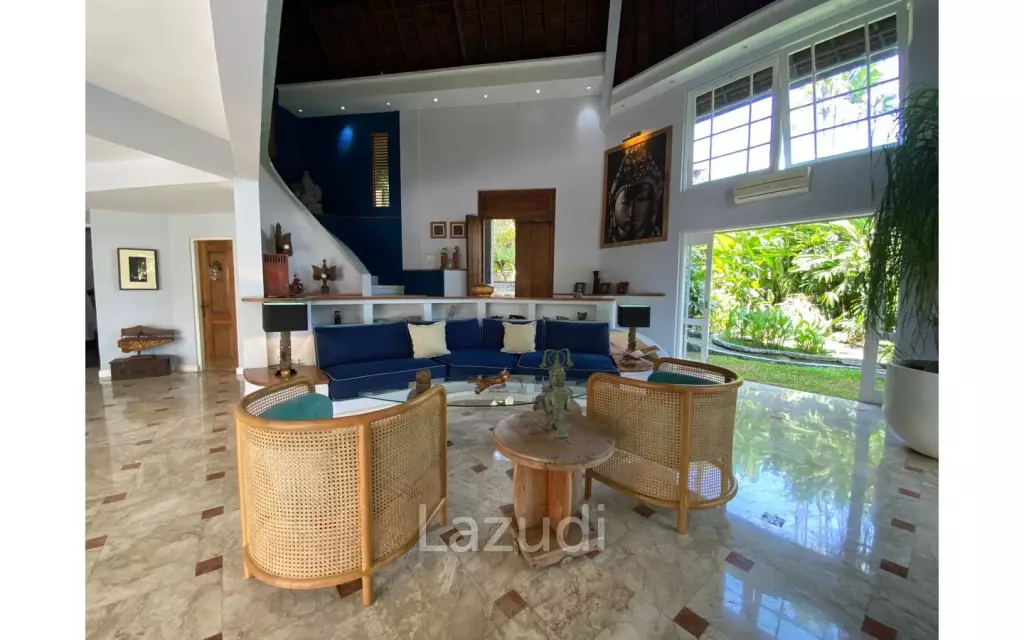 The Perfect Blend of Traditional and Luxury Living in Kerobokan