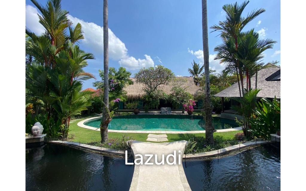 The Perfect Blend of Traditional and Luxury Living in Kerobokan