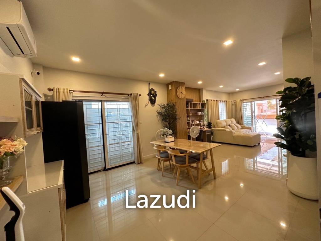 3 Bedrooms 3 Bathrooms 113 SQ.M. Grand PMC 7