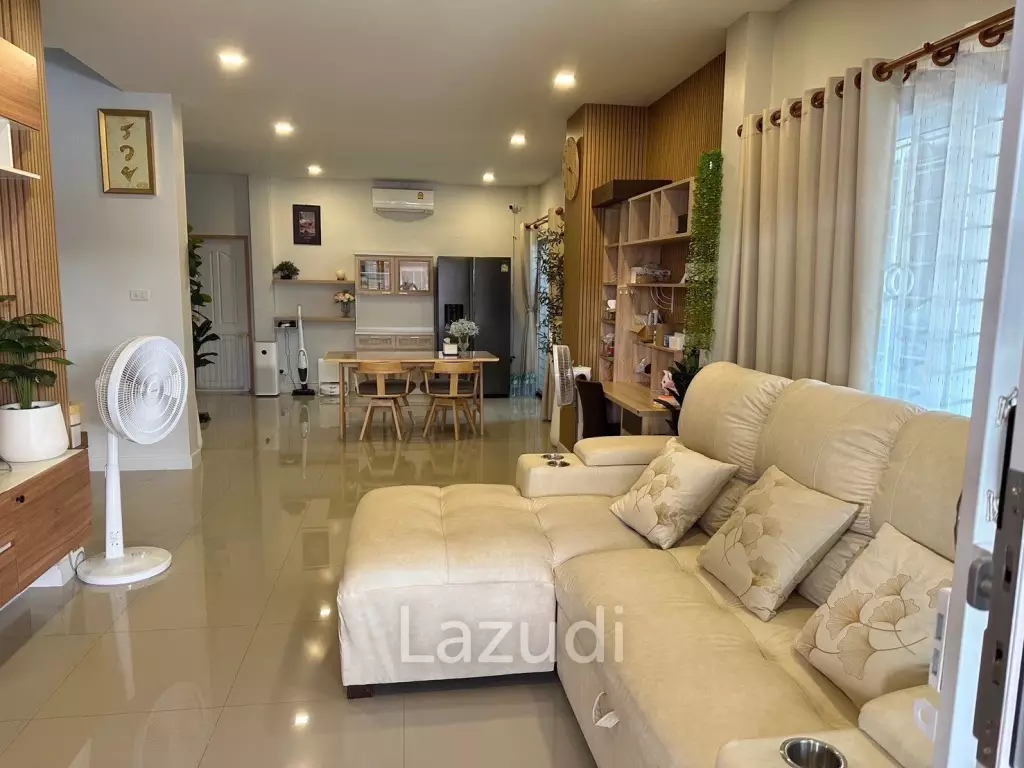 3 Bedrooms 3 Bathrooms 113 SQ.M. Grand PMC 7
