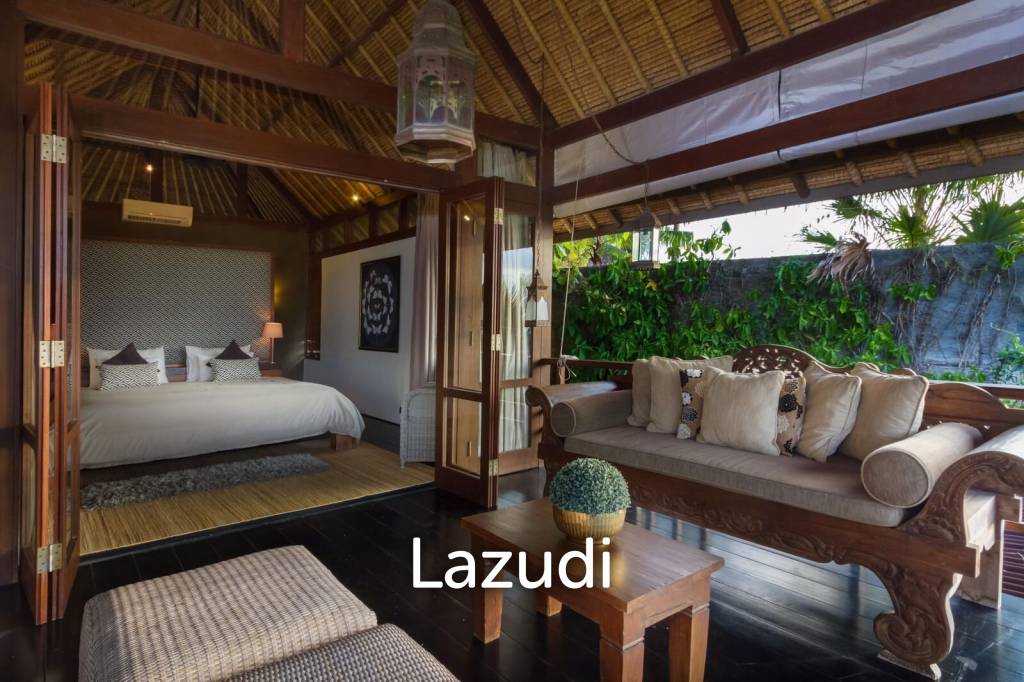 ELEGANT PECATU VILLA WITH EXPANSIVE SPACE AND MODERN COMFORTS
