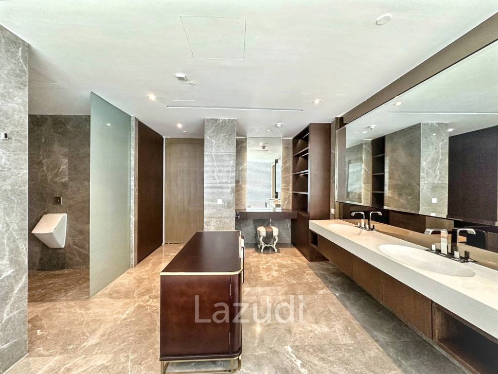 Luxurious Penthouse 386 SQ.M at 185 Rajadamri