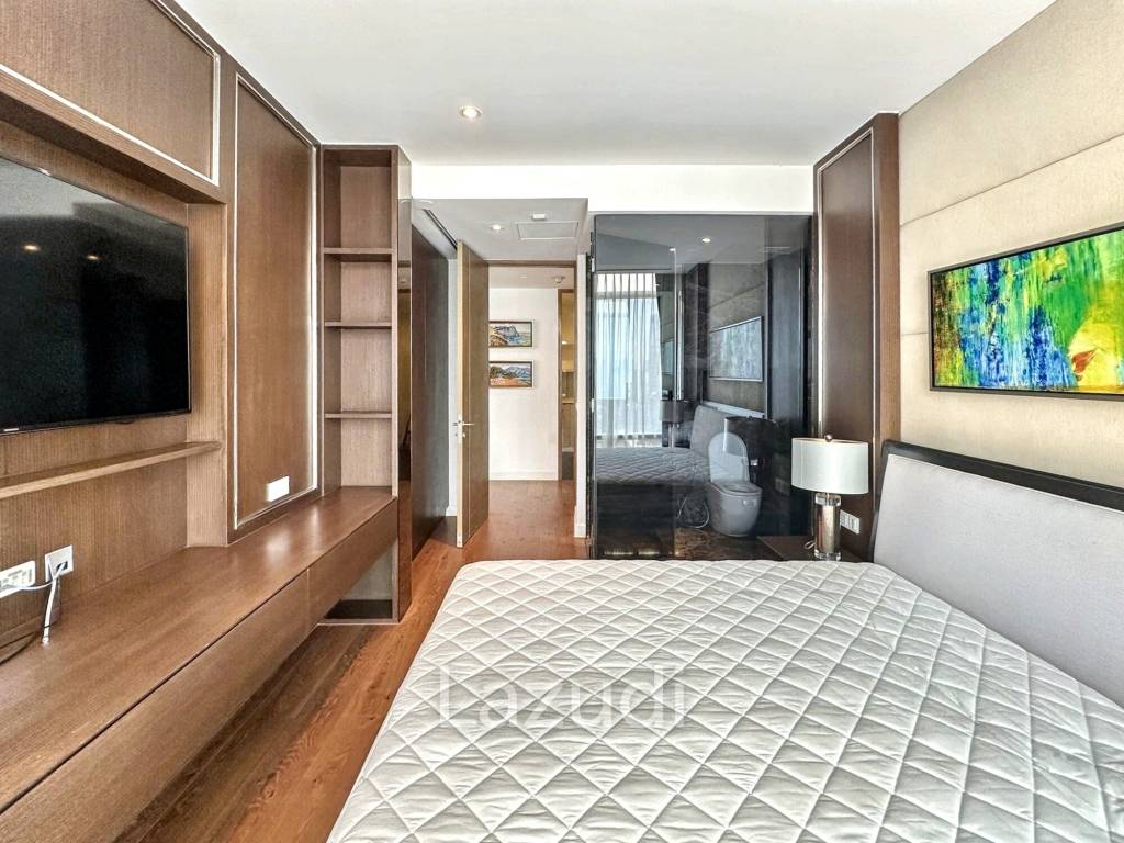 Luxurious Penthouse 386 SQ.M at 185 Rajadamri