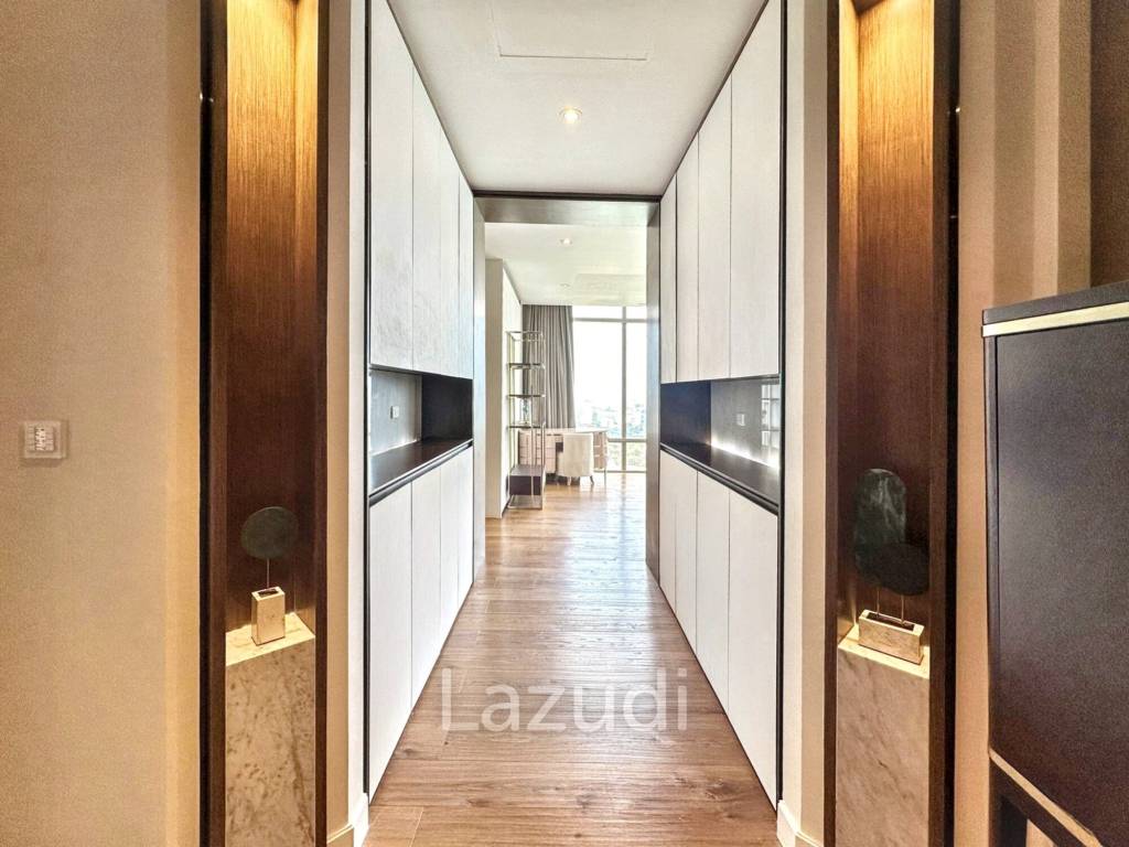 Luxurious Penthouse 386 SQ.M at 185 Rajadamri