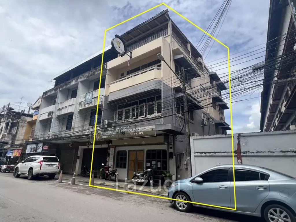 ขายตึก/อาคารพาณิชย์ 4 ห้องนอนใกล้กับกาดหลวง โซนขายผ้า