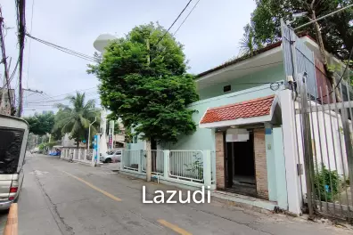 Prime Location Home Office for rent in Sukhumvit 49