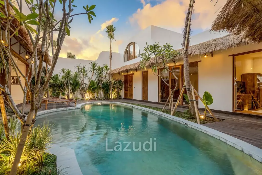 Mediterranean Style 5 Bedroom Villa in Umalas, Prime Living and Investment Opportunity with Rice Field Views