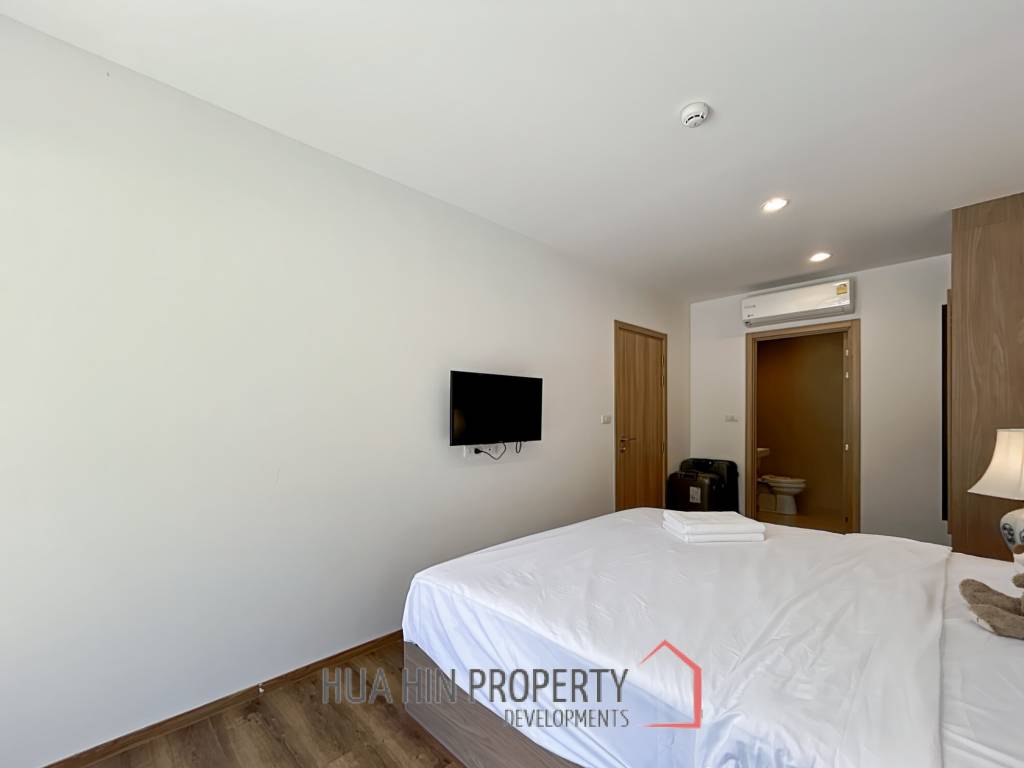 La Habana : 2 Bedroom Condo with a Large Balcony
